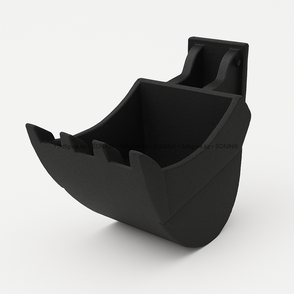 Гигантский ковш от экскаватора из пенопласта.